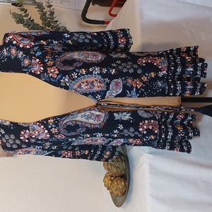 PATRONS OF PEACE beautiful  kimono with tye front. Size M. NWOT